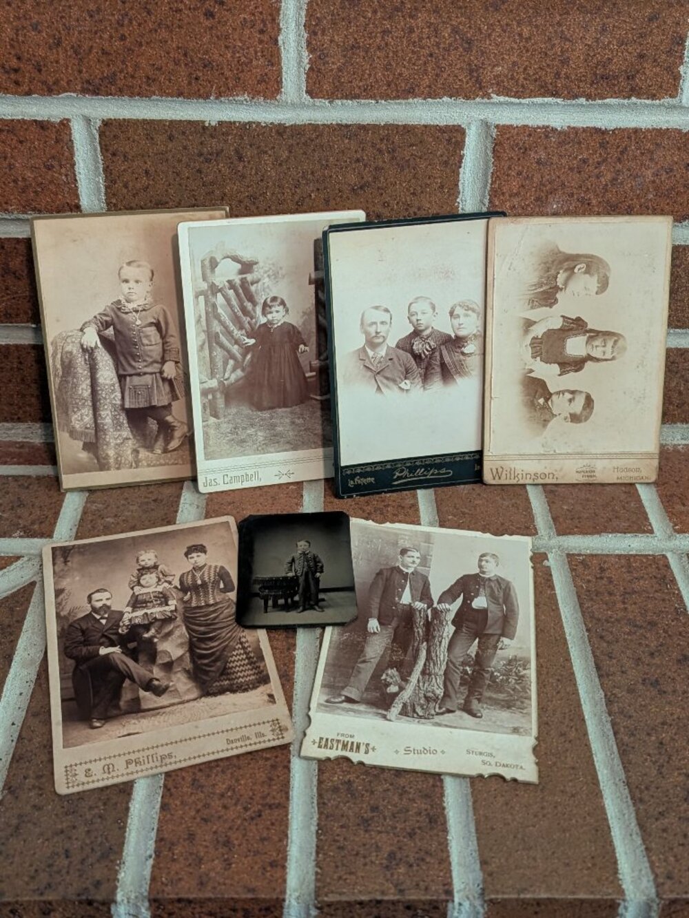 Lot of 7 Antique Cabinet Cards & Tintype Photographs – Victorian Family Portrait